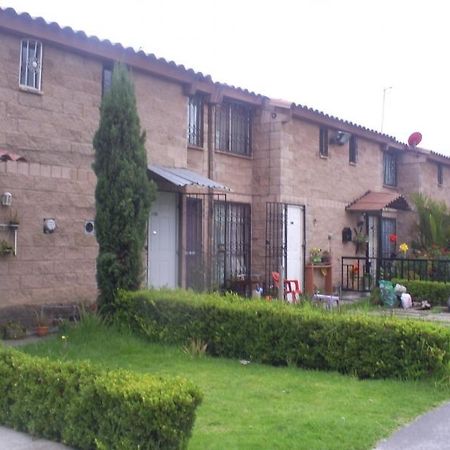 Апартаменты Casa En Privada Толука-де-Лердо Экстерьер фото